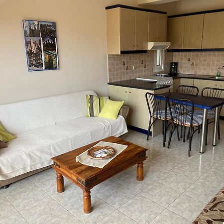 Blue Sky Apartments Makrýgialos Zewnętrze zdjęcie