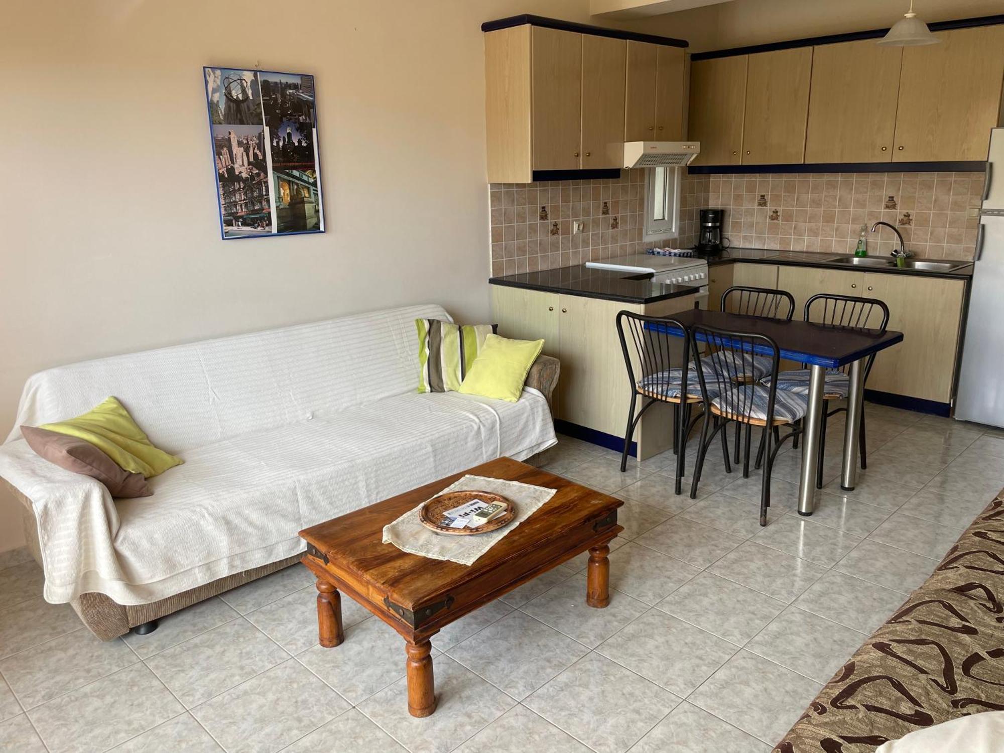 Blue Sky Apartments Makrýgialos Zewnętrze zdjęcie